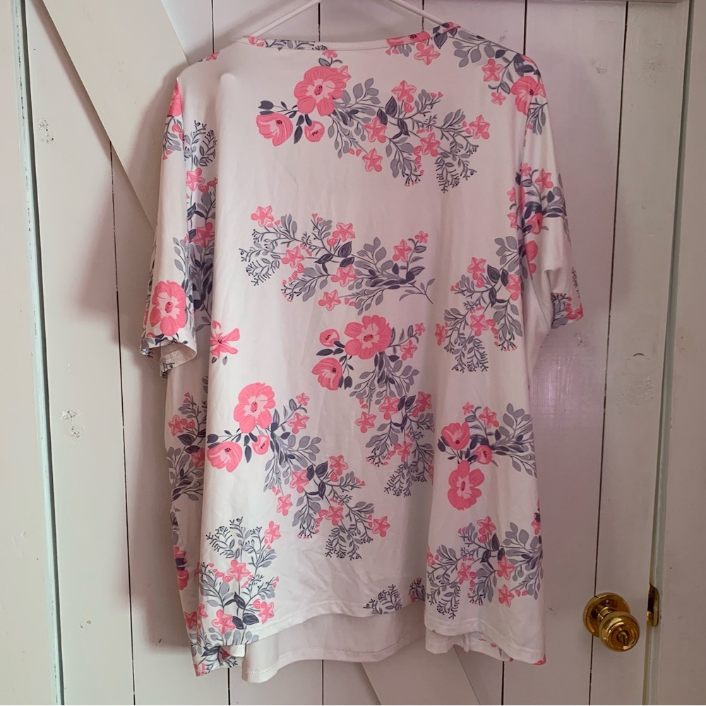 Women's 5XL 5X Blouse Short Sleeve Ruffles Flowy Floral Print Spring Summer Top - Picture 6 of 6